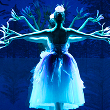 重庆芭蕾舞团原创现代芭蕾舞剧《追寻香格里拉》
